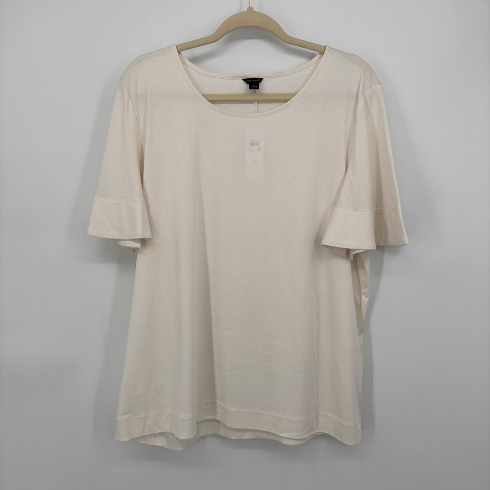 Ann Taylor Classic Short-Sleeve Scoop Neck Flutter Sleeves Top Cream Size XL NWT